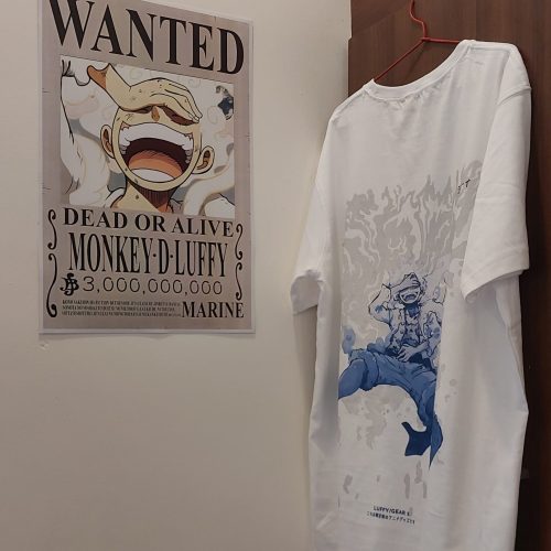 Luffy Gear 5 One Piece T-Shirt photo review